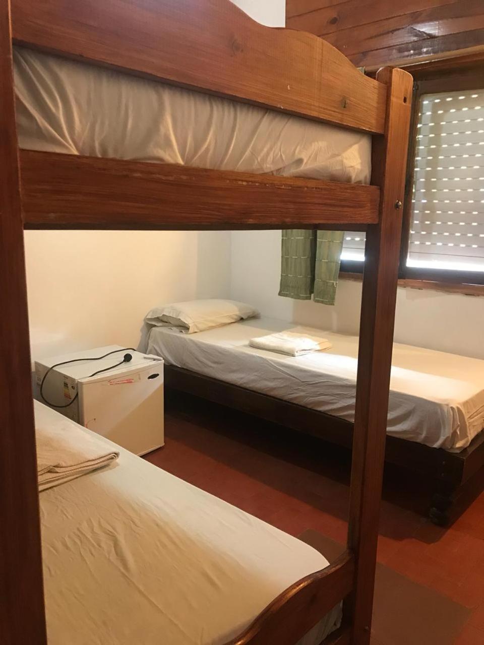 Hostel El Galeon Villa Gesell Bagian luar foto